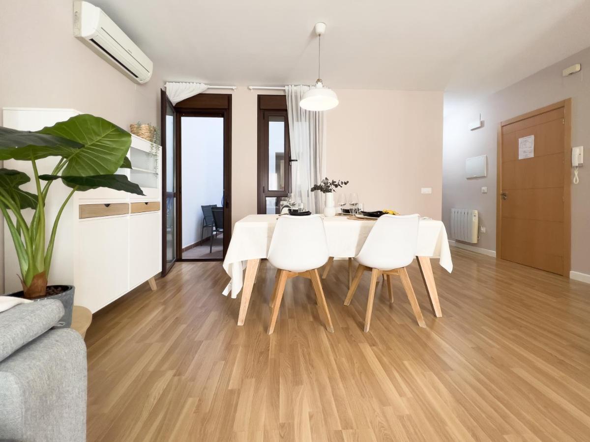 Apartamentos Turisticos Con Alma Plasencia Luaran gambar