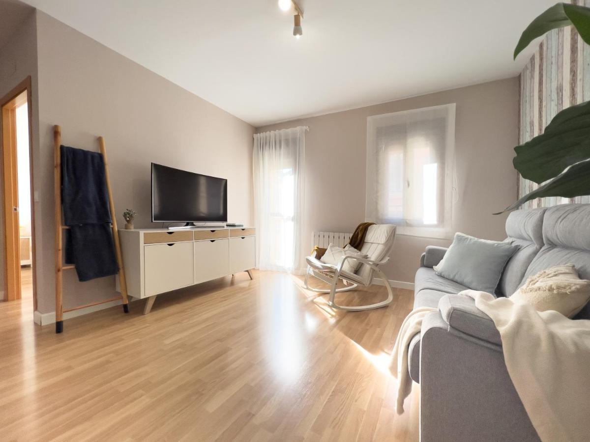 Apartamentos Turisticos Con Alma Plasencia Luaran gambar