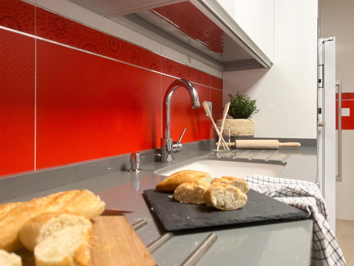 Apartamentos Turisticos Con Alma Plasencia Luaran gambar