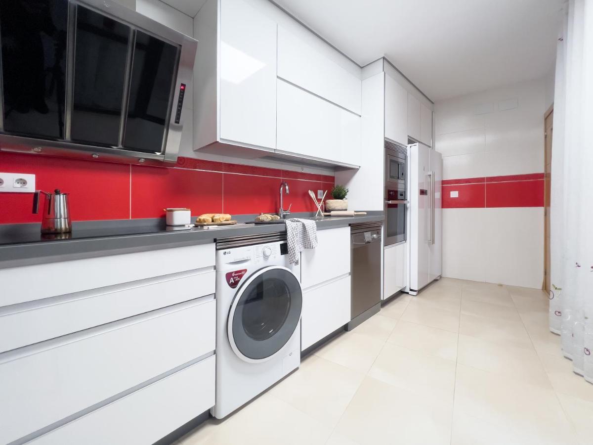 Apartamentos Turisticos Con Alma Plasencia Luaran gambar