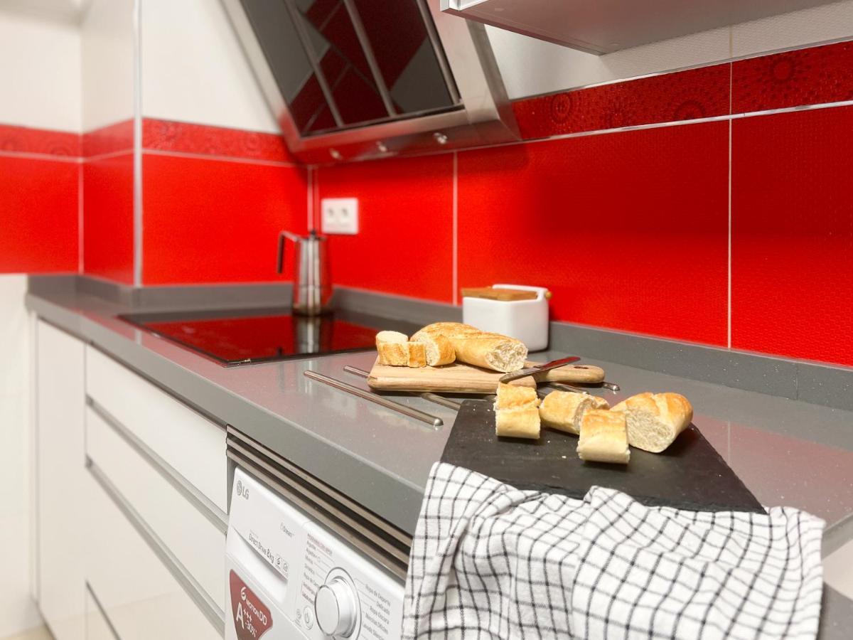 Apartamentos Turisticos Con Alma Plasencia Luaran gambar